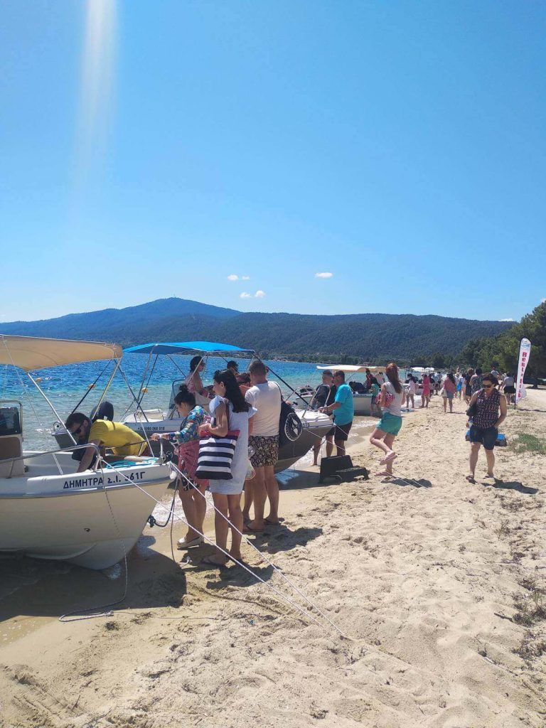 Blue Lagoon Boat Rental - Vourvourou Sithonia