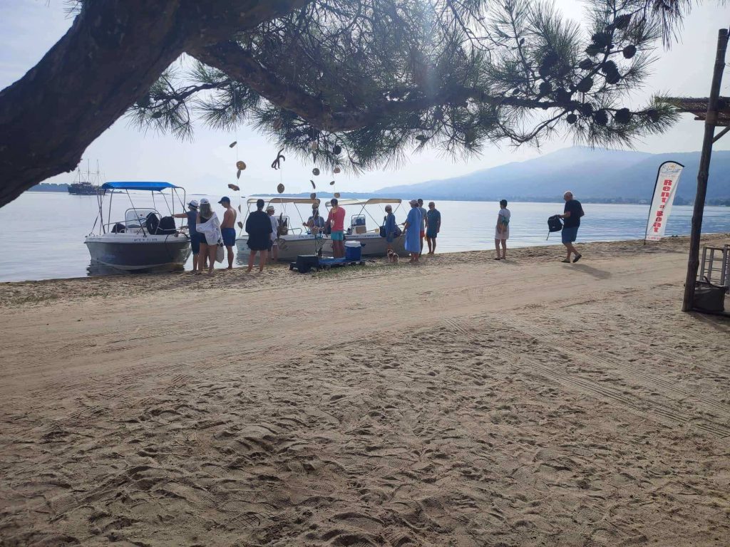 Blue Lagoon Boat Rental - Vourvourou Sithonia