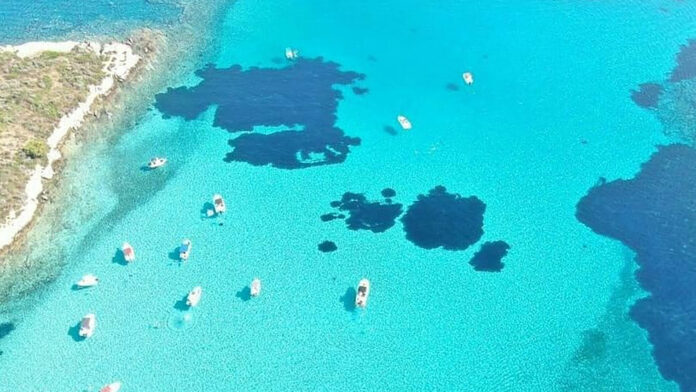 rent a boat blue lagoon sithonia cover