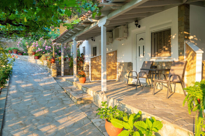 Studios Vagelis – Kalamitsi